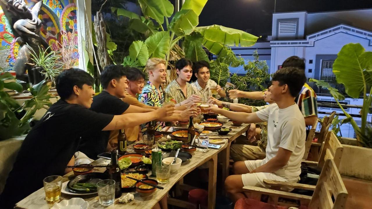 Homestay Chu Troc - & Camp Phan Rang